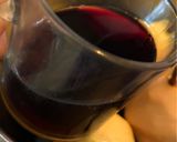 Foto del paso 2 de la receta: Peras al vino tinto