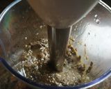 Foto del paso 3 de la receta: Tapenade de aceitunas negras, alcaparras, maíz y miso