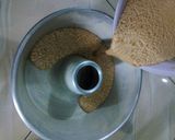 Foto langkah ke 4 dari resep BOLU KARAMEL irit telur No Mixer.