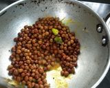 A picture of step 1 of Kala Chana Salad.