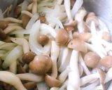 胡麻洋蔥鴻禧菇的食譜步驟2照片