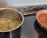 Foto del paso 3 de la receta: Espirales de colores gratinados con toque picante