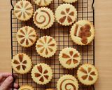 Foto del paso 5 de la receta: Galletas de vainilla decoradas según enseñanza de Encarni ♥️