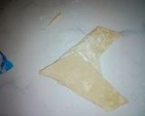 A picture of step 4 of Samosa.