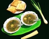 A picture of step 10 of Spring Onion Soup.