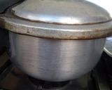 A picture of step 8 of Aloo Akni.