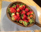 Foto del paso 1 de la receta: Paletas de Fresas con Crema