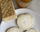 Foto del paso 1 de la receta: Bocaditos de queso de cabra con mermelada de higos