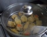A picture of step 5 of Wonton Soup.