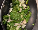 Foto langkah ke 3 dari resep Tumis Ayam Pakcoy.