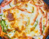 A picture of step 5 of Veg pizza.