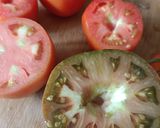 Une image de l'étape 1 de 🌿Tomate farcie Feta Quinoa.