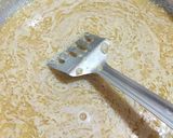 A picture of step 5 of Anday Aur Besan Ka Halwa.