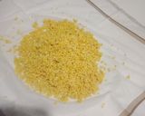A picture of step 1 of Moong dal halwa.