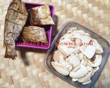 Foto langkah ke 1 dari resep Gulai kepayang (keluwek) & ikan tapau (asap).