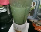 Foto langkah ke 2 dari resep Spinach cream soup / cream soup bayam.
