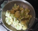 ফুলকপির শাহী রেজালা (Fulkopir Shahi Rezala Recipe In Bengali) রেসিপি ধাপ - 2 ছবি
