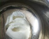 A picture of step 3 of No bake lemon cheese cake.