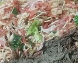 A picture of step 3 of Vegetable chicken roll.