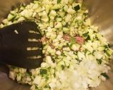 Foto del paso 1 de la receta: Hamburguesa de calabacín y pavo