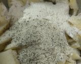 A picture of step 1 of Potato pakodi.
