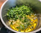 Une image de l'étape 15 de Sauce aux piments indiens, tomates, gingembre et coriandre.