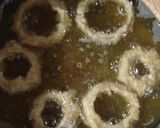 Foto langkah ke 3 dari resep (Sourdough Discard) Onion Rings.