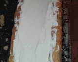 Foto del paso 5 de la receta Gusano relleno de crema de queso y mermelada de arándanos