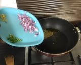 A picture of step 3 of Drumstick sabzi.