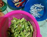Foto langkah ke 1 dari resep Tumis Genjer Teri.