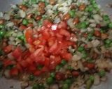मटर पोहा(mutter poha recipe in hindi) रेसिपी चरण 2 फोटो