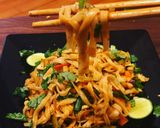 A picture of step 11 of Vegetarian Pad Thai Noodles.