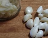 油漬蒜頭的食譜步驟1照片