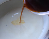 Foto del paso 2 de la receta: Crema saborizada de polvo de café para postre Dulce sueño de Navidad
