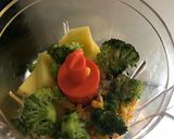 Foto langkah ke 3 dari resep Mpasi 6month kentang, jagung mix brokoli with evo 😘.