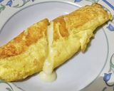 Foto langkah ke 6 dari resep Telur dadar mozarella DEBM.