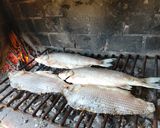 Foto del paso 2 de la receta: Pescado a la parrilla