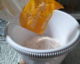Foto langkah ke 3 dari resep Bakpao pandan isi coklat tanpa mixer.
