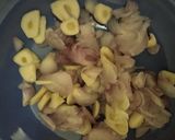 Foto langkah ke 5 dari resep 34.AYAM GORENG MENTEGA.