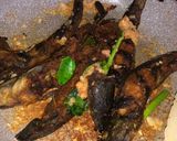 Foto langkah ke 2 dari resep Lele Kemangi Pedas Tanpa Santan🐟🌶️.