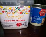 A picture of step 1 of Coconut bites/ Bounty chocolate.