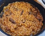 Foto del paso 5 de la receta Fideuá de presa ibérica, chorizo y shiitake
