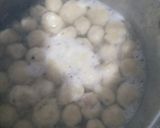 Foto langkah ke 4 dari resep Cilok kuah simpel takaran gelas.
