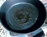Foto del paso 5 de la receta: Revuelto de huevos con cebolletas tiernas, ajos y atún rojo