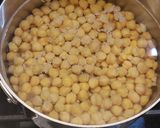 A picture of step 1 of Hummus.