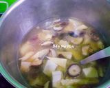 Hình bước làm 3 của món Canh chay rong biển đậu hủ,nấm hương và tàu hủ ky