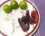 Foto del paso 1 de la receta: Salsa de chicatanas molcajeteada