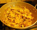 கோஸ், காலிஃப்ளவர், உருளை வ்ரைட் சாதம் ரெசிபி ஸ்டேப் 4 புகைப்படம்