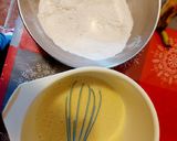 Pas rețetă Mini pancakes cu smântână și bucățele de banană 1 fotografie