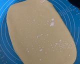 Foto langkah ke 8 dari resep Puff Pastry homemade.